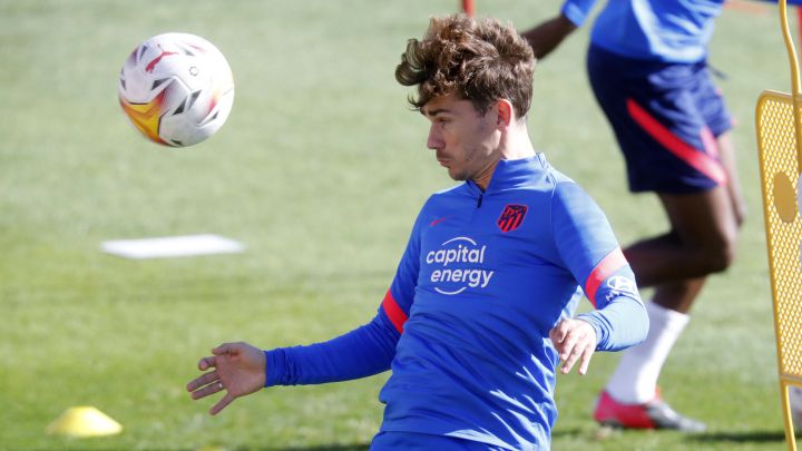 Griezmann, en el entrenamiento de ayer del Atlético