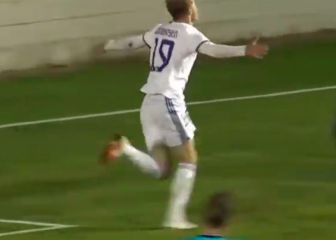 Impresionante el ansia de gol de Gudjohnsen en el 0-1 del Castilla: cómo no va a ser internacional...