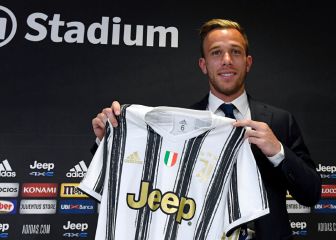 Arthur da un giro a su futuro