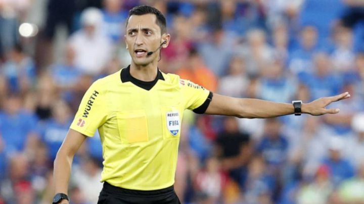Sánchez Martínez en el Real Madrid-Sevilla