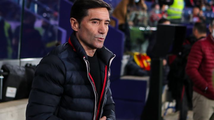 Marcelino pide mesura: "Un día somos de Champions y otro, un auténtico desastre"