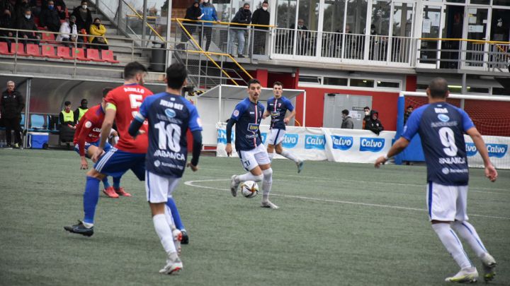 Segunda RFEF Grupo 1: resultados, partidos y clasificación de la jornada 17