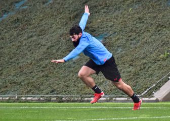 Villalibre apunta a regresar ante el Barça en una lista que se retrasa