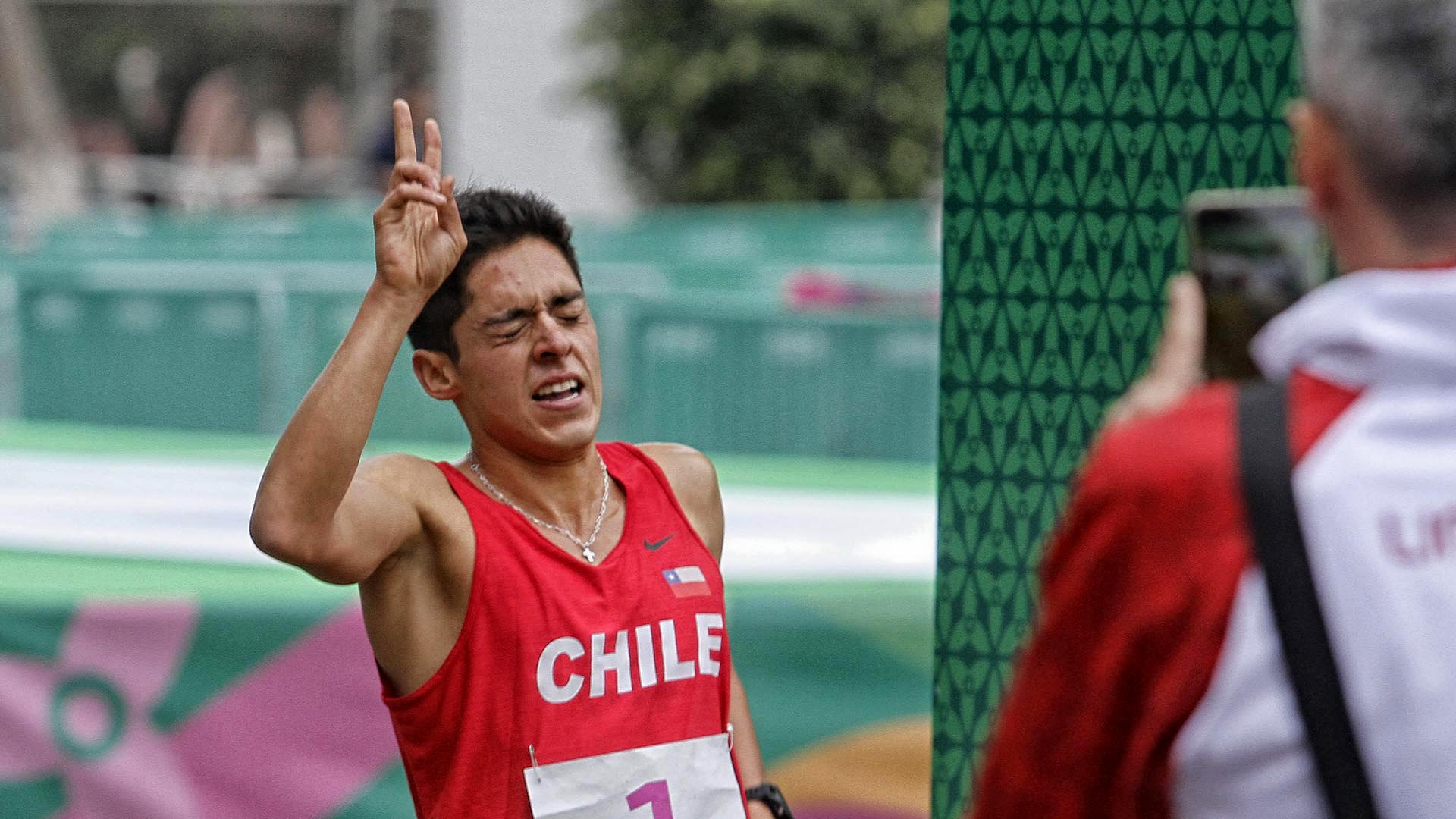 Esteban Bustos: El especialista en pentatlón moderno vivirá su segunda experiencia olímpica gracias a su alto nivel panamericano.