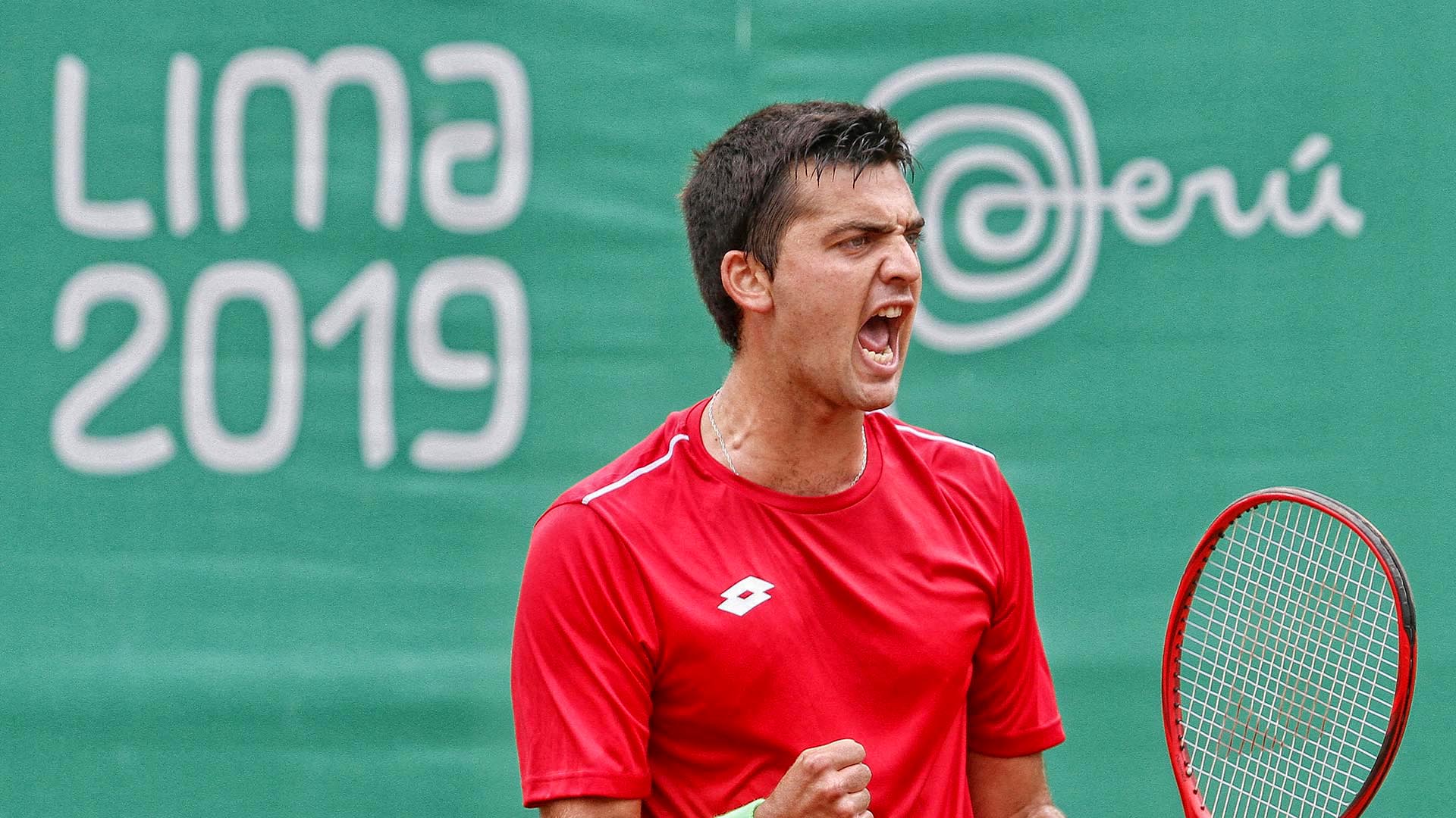 Tomás Barrios: El joven tenista nacional es una de las mayores sorpresas del Main Draw masculino de Tokio, pero su actual momento lo limita.