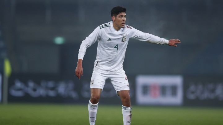 Edson Álvarez alza la mano para ir a Tokio 2020