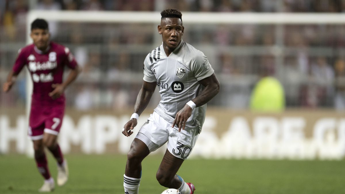 Quioto en acción con CF Montréal en un juego de Concachampions.