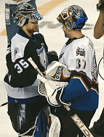 Tampa acaba con 'su maldición' y elimina a los Capitals Tampa acaba con 'su maldición' y elimina a los Capitals