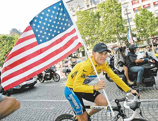 Lance Armstrong podría dedicarse a la política