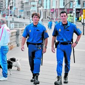 Craviotto y Perucho, dos policías de oro para Gijón Craviotto y Perucho, dos policías de oro para Gijón