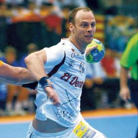 Olafur Stefansson se retira después de 20 años en la élite Olafur Stefansson se retira después de 20 años en la élite