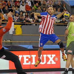 Lazarov y Dahl evitan la debacle en Vistalegre Lazarov y Dahl evitan la debacle en Vistalegre