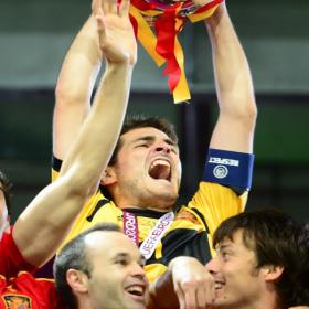 Iker sumó otra Eurocopa y otra Liga a su palmarés Iker sumó otra Eurocopa y otra Liga a su palmarés