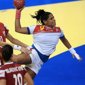 Marta Mangué mete a España en la segunda ronda Marta Mangué mete a España en la segunda ronda