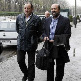 Añó presentó los avales y llamó a "la renovación" Añó presentó los avales y llamó a "la renovación"