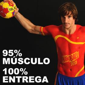 España luce músculo para lanzar su Mundial España luce músculo para lanzar su Mundial