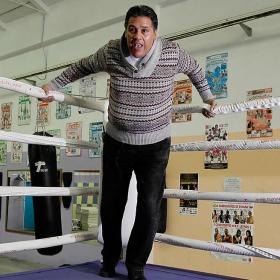 "Ali me dijo que casi le gano y que pasó miedo en los últimos rounds" "Ali me dijo que casi le gano y que pasó miedo en los últimos rounds"