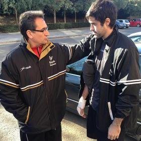 Raúl Entrerríos se rompe una mano y entra Carlos Ruesga Raúl Entrerríos se rompe una mano y entra Carlos Ruesga