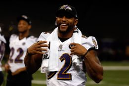 El último baile de Ray Lewis en la Super Bowl El último baile de Ray Lewis en la Super Bowl