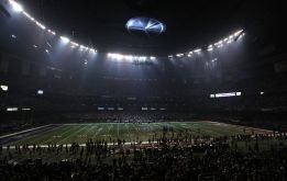 El apagón en la Super Bowl, por el fallo de un dispositivo El apagón en la Super Bowl, por el fallo de un dispositivo