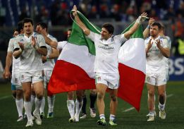 Italia afila las garras y llega a Escocia en busca de más gloria Italia afila las garras y llega a Escocia en busca de más gloria