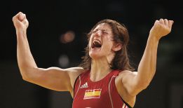 Maider Unda, bronce en Klippan Maider Unda, bronce en Klippan