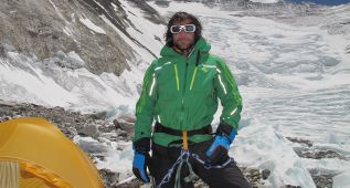 Txikon se queda a 30 metros del Nuptse y encara el Lhotse