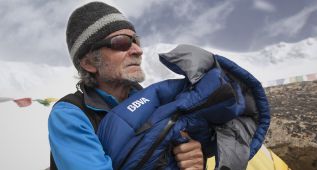 Carlos Soria se queda cerca de
la cumbre del Kanchenjunga