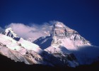 Mueren dos escaladores cuando descendían del Everest