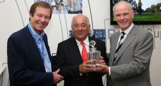 Ángel Gallardo homenajeado por el golf europeo
