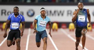 Justin Gatlin bate a Usain Bolt en los 100 metros: 9.94 y 9.95