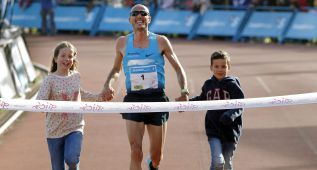 Chema Martínez se hace el jefe de los 'runners' en el asfalto