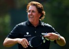 Mickelson termina la primera jornada líder en solitario