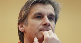 Dueñas: "Tenemos que aprender a evitar la precipitación"