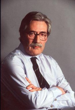 Fallece a los 87 años de edad el periodista Jesús de la Serna Fallece a los 87 años de edad el periodista Jesús de la Serna