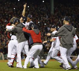Los Boston Red Sox ganan
las Series Mundiales Los Boston Red Sox ganan
las Series Mundiales