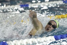 Récord para Marc Sánchez y tercer oro para Mireia