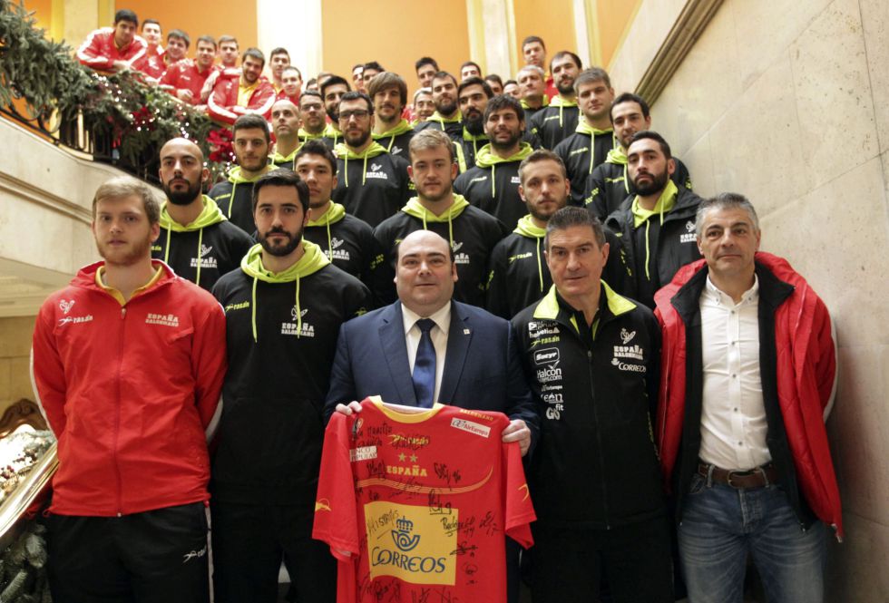Oviedo acoge a los Hispanos