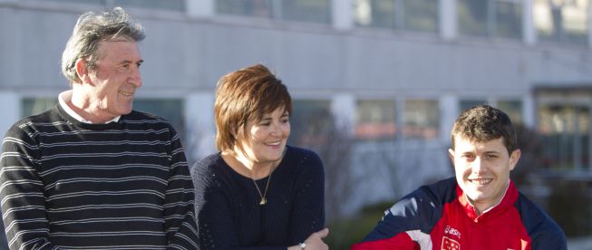 Solanas lleva la herencia de sus padres al Europeo en sala Solanas lleva la herencia de sus padres al Europeo en sala