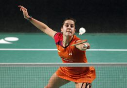 Carolina Marín y Bea Corrales, eliminadas en primera ronda