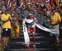 Frodeno se exhibió, Llanos fue séptimo y Raña rozó el top-10