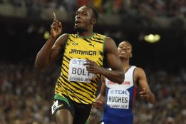 Roban en un alunizaje las zapatillas de Usain Bolt