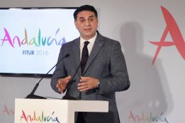 Andalucía apuesta por clubes, federaciones y deporte base
