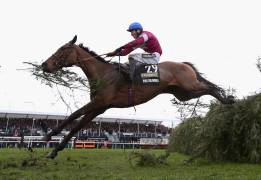 David Mullins gana el Grand National con tan sólo 19 años