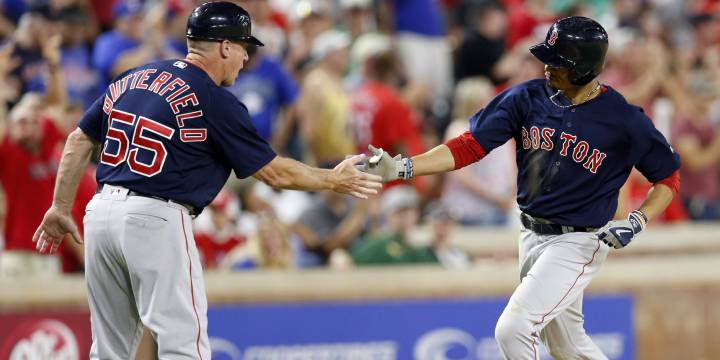 Los Red Sox ganan a Rangers tras estar contra las cuerdas