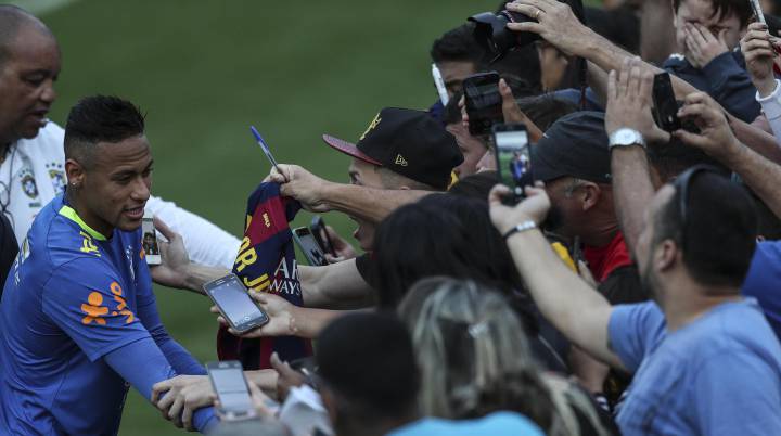 Un fan de Neymar, detenido por entrar en el hotel de Brasil