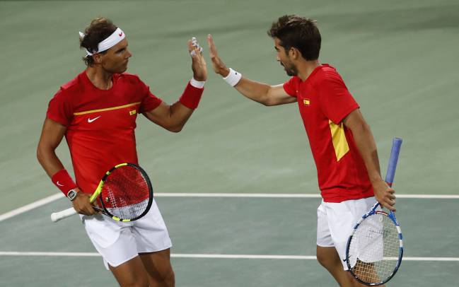 Rafa Nadal y Marc López vencieron a Del Potro y González.