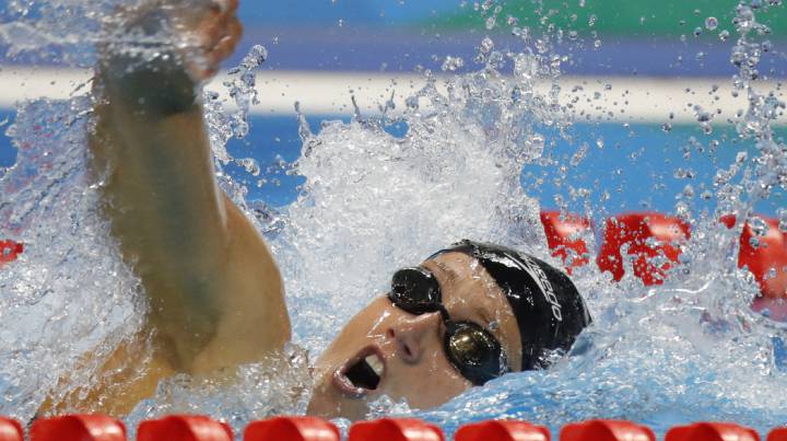 Ledecky hace récord mundial y Belmonte acaba en cuarto lugar