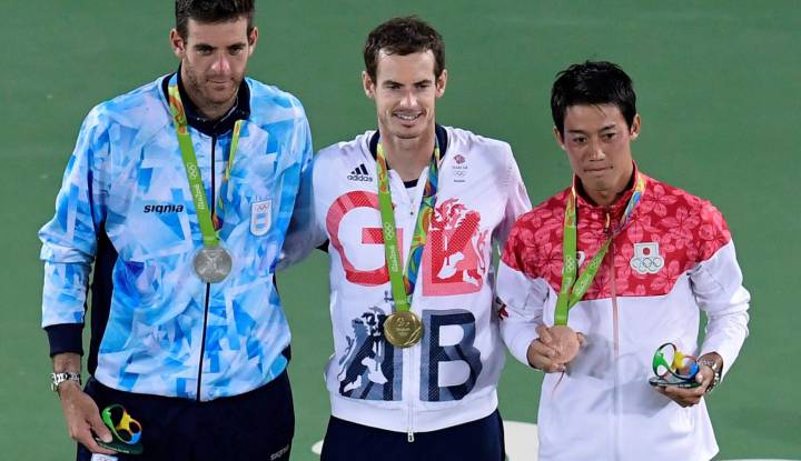Murray gana a Del Potro y hace historia con su doblete