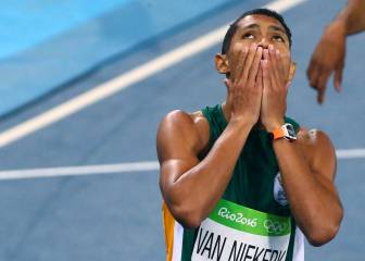 Wayde Van Niekerk rompe récord del mundo en 400
